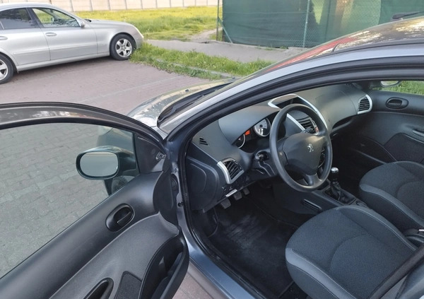 Peugeot 206 plus cena 11900 przebieg: 99875, rok produkcji 2009 z Szczecin małe 352